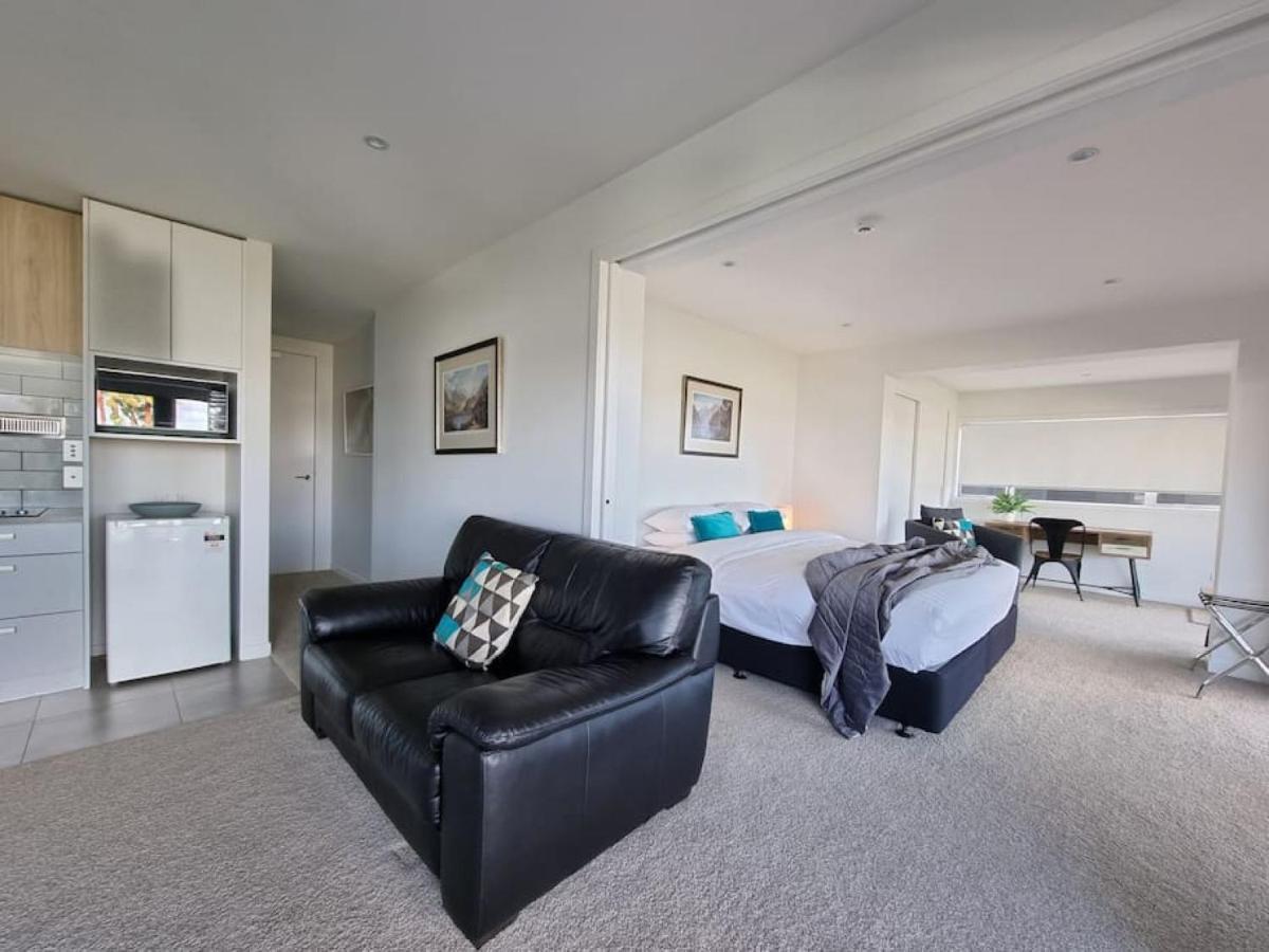 Fabulous Castor Bay 1 Bedroom With Views And Skytv โอ๊คแลนด์ ภายนอก รูปภาพ